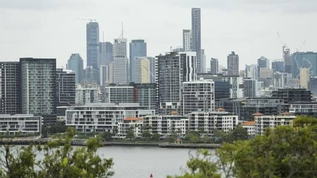 Investors in the box seat amid surprise surge in rental demand for Brisbane apartments