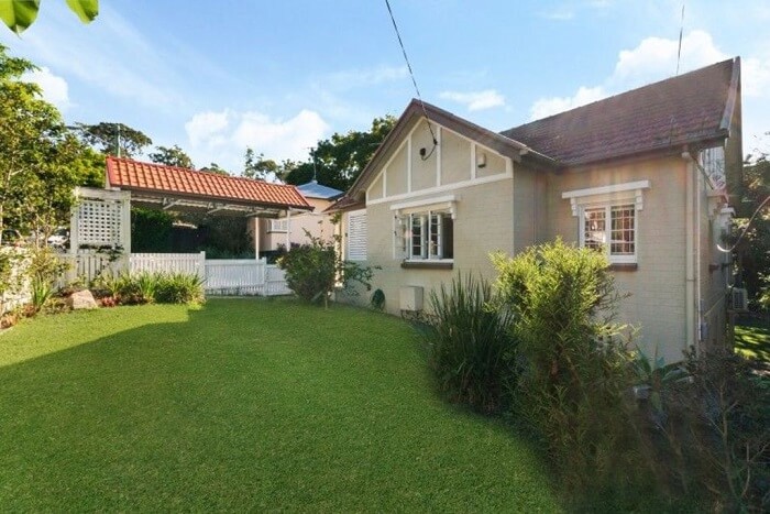 Balmoral house sells for $1.9 million as Brisbane auctions slow