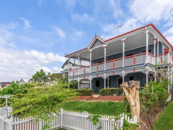 Highgate Hill house sells for $1.825 million to next door neighbour