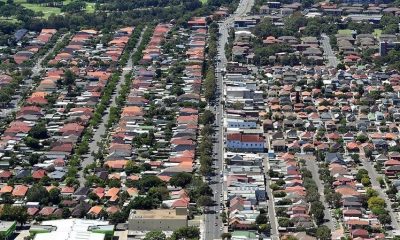 Australia's house prices edge marginally higher as property listings plummet (3)