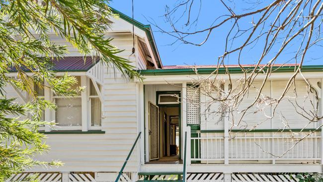 Brisbane’s fixer-upper suburbs Where to buy a renovator’s delight (7)