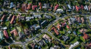 What do Australian property market experts believe is going to happen in 2023