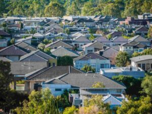 Sunshine Coast property prices falling