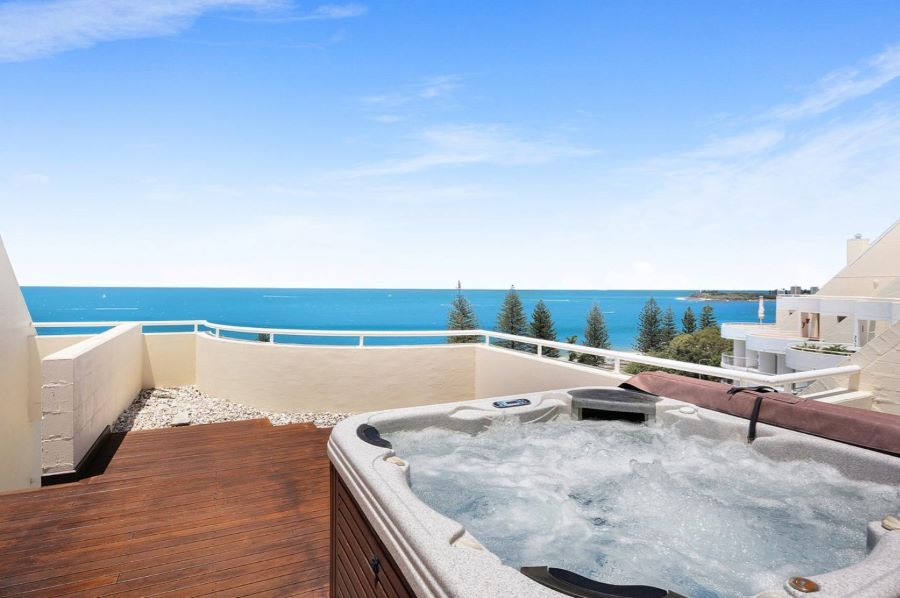 luxury beachside apartments rooftop spa